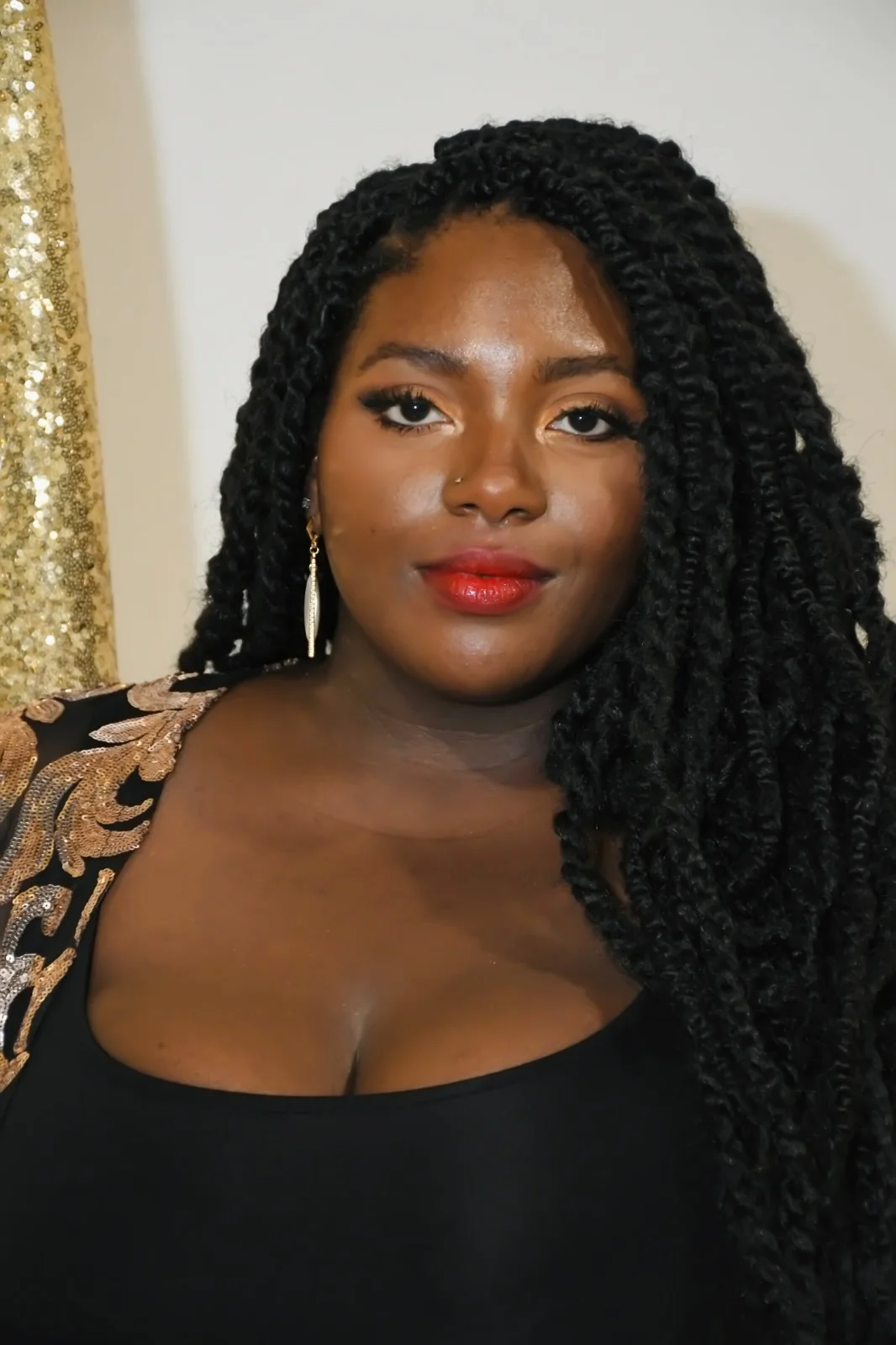 imgpsh fullsize anim 4 - Fuse Literary